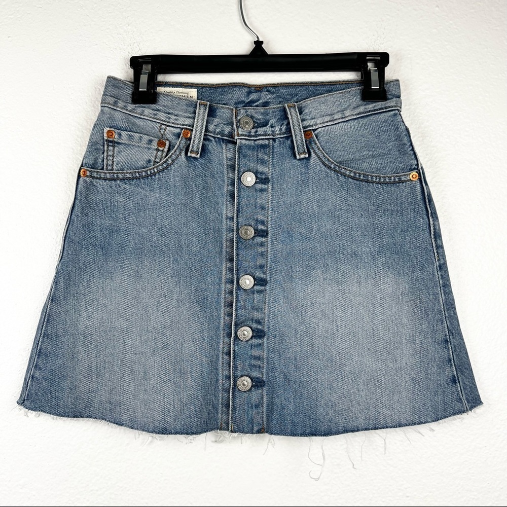 LEVI’S Button Front Mini Skirt in Blue, 100% Cotton, Raw Hem, Size 24